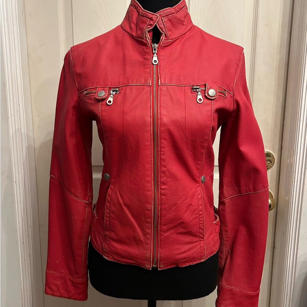 Never worn OSCAR LEOPOLD Distressed Red Leather Jacket, size XS